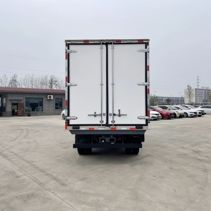 4,2-метровый гибридный рефрижератор BYD T5DM