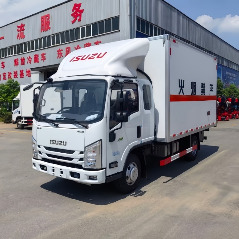 Рефрижераторный грузовик для перевозки продуктов питания Jiangxi Isuzu