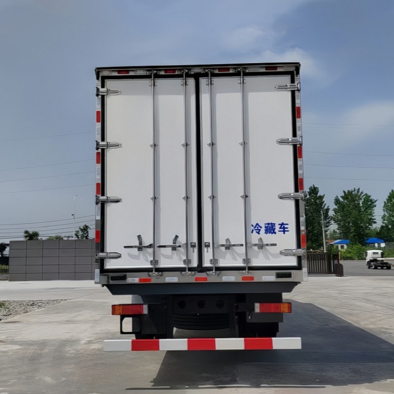 Рефрижераторный грузовик Dongfeng 6x2