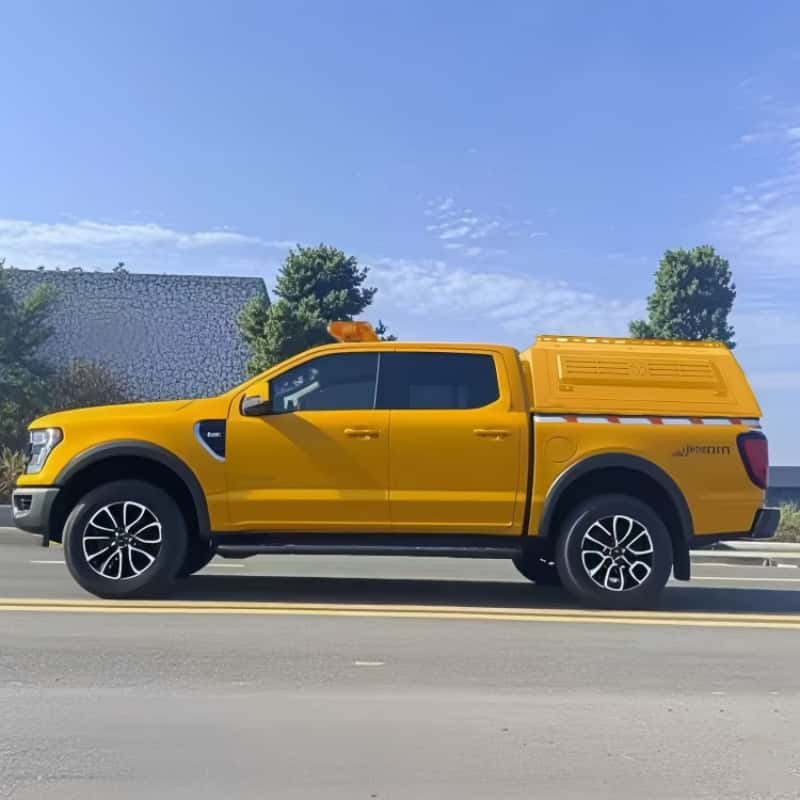 Ford four-wheel drive pickup truck