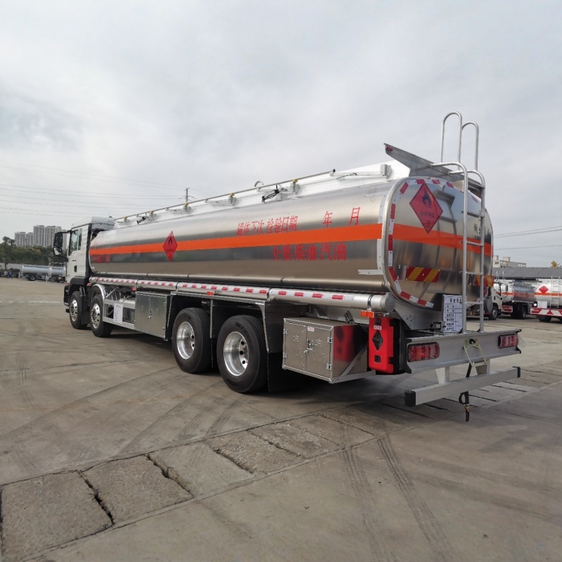 Sinotruk  26000L  Aluminum Alloy Oil Tank Truck