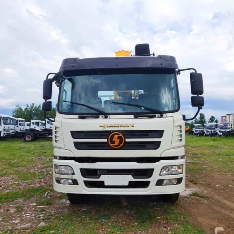Автомобильный двухосный кран Shacman XCMG с задней подвеской 6×4