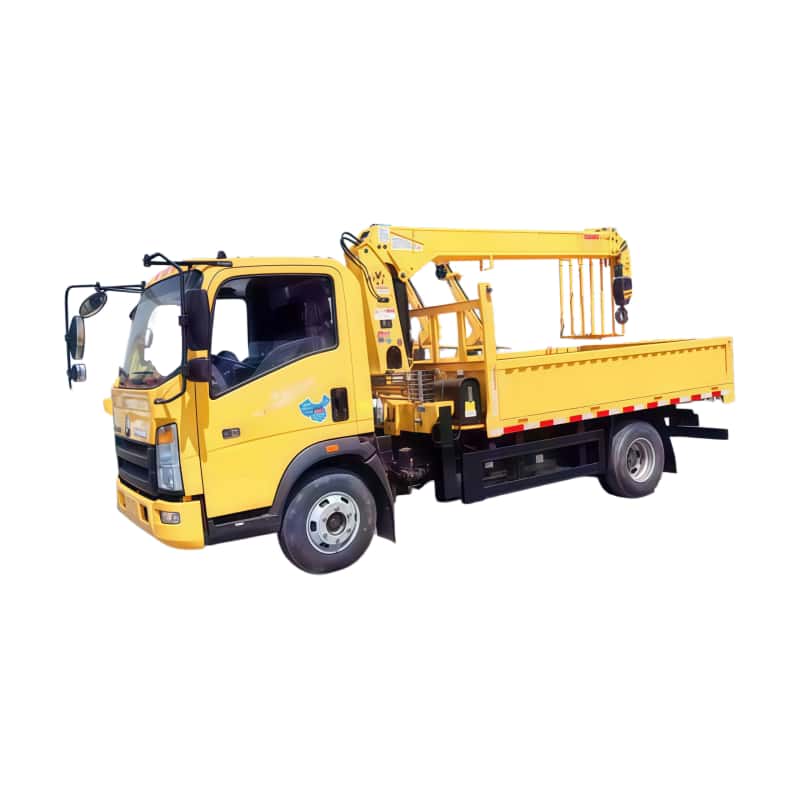 Sinotruk chassis is equipped with XCMG 4-ton crane, multi-functional truck-mounted crane and transport truck