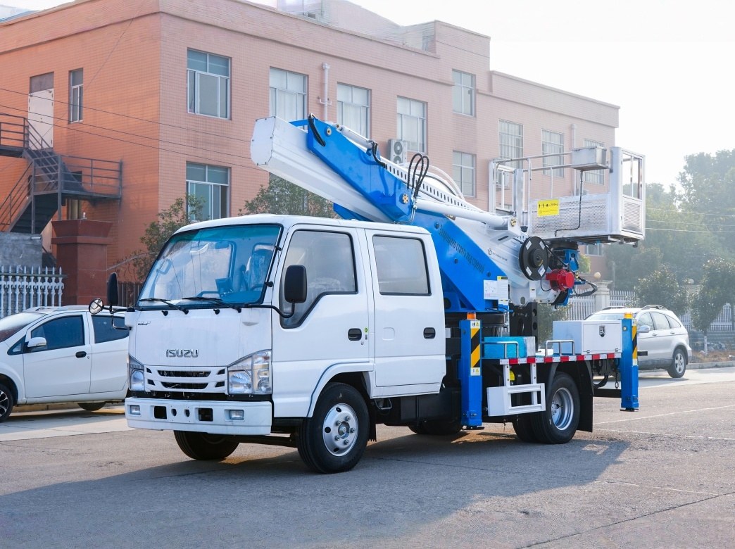 ISUZU 28m Telescopic Boom Aerial Work Platform ISUZU 28m Telescopic Boom Aerial Work Platform