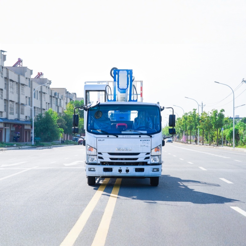 ISUZU 30M Telescopic Boom Aerial WorkPlatform Truck