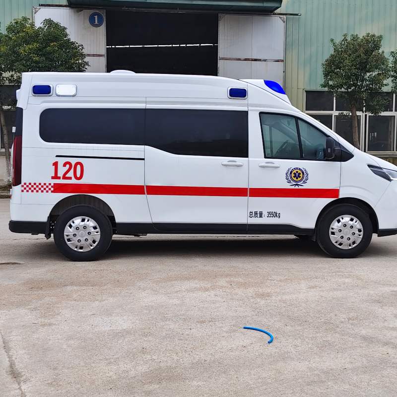 Iveco Juxing Long Wheelbase High Roof Ambulance (бензиновый)