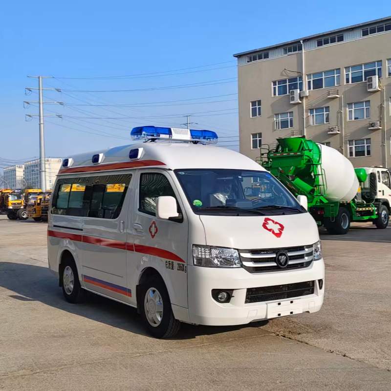 Foton View G7, длиннобазный автомобиль скорой помощи со средней крышей и возможностью переброски грузов.