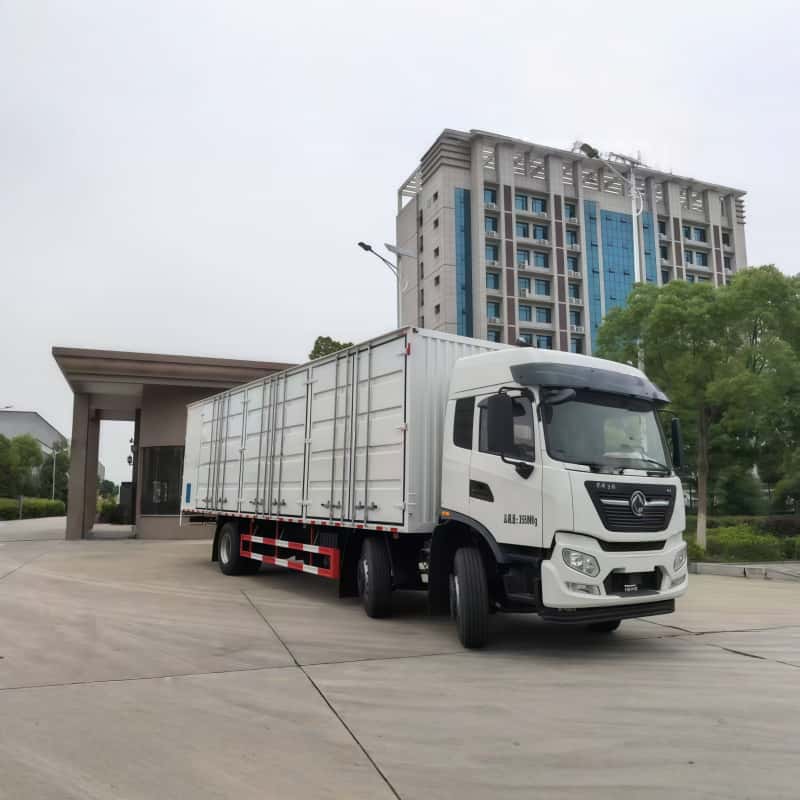 Dongfeng three-axle dangerous goods van truck