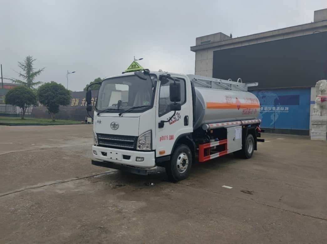 ISUZU 28m Telescopic Boom Aerial Work Platform ISUZU 28m Telescopic Boom Aerial Work Platform