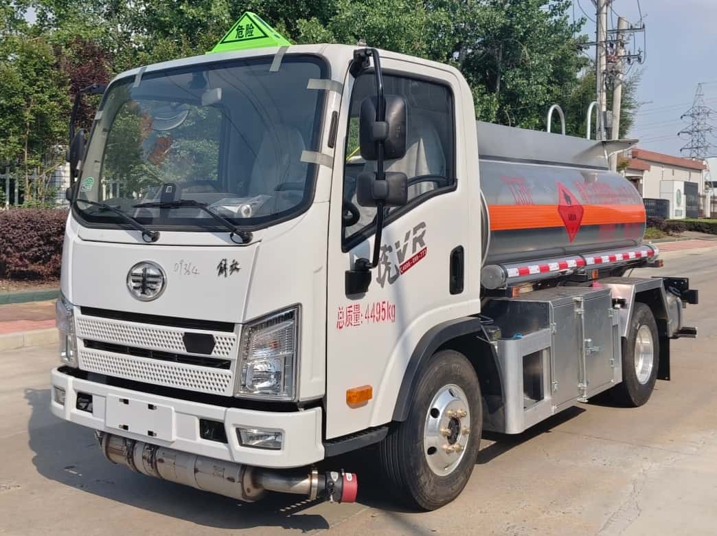 ISUZU 28m Telescopic Boom Aerial Work Platform ISUZU 28m Telescopic Boom Aerial Work Platform