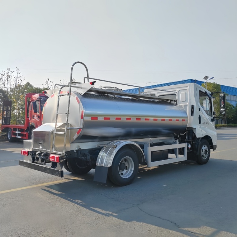 BYD Electric Milk Tanker Truck with Food-Grade Stainless Steel Tank