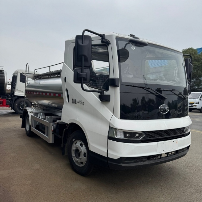 Электромобиль BYD 5000L для перевозки свежего молока