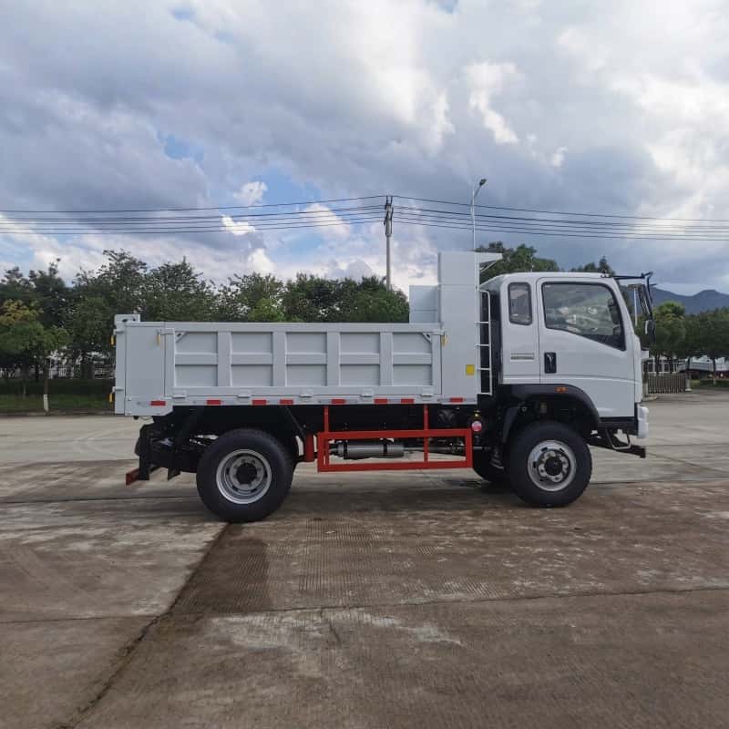 HOWO 4x4 6 Ton All-Wheel Drive Light Duty Dump Truck