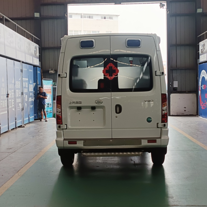 SAIC MAXUS V80 Qitong Модифицированный автомобиль скорой помощи с короткой колесной базой