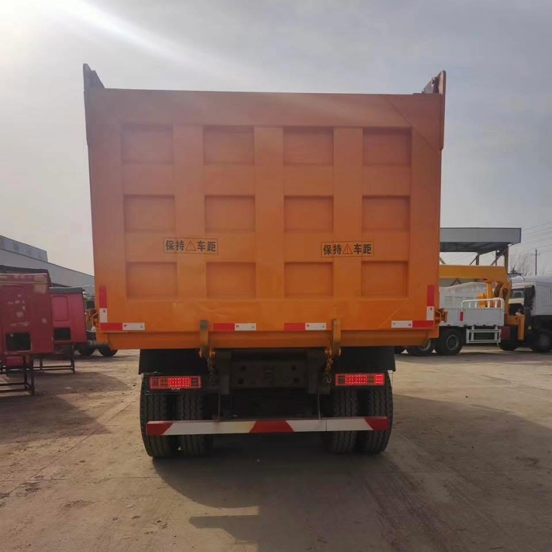 HOWO 6x4  Heavy-Duty Dump Truck / 20-25 Ton Tipper Truck for Mining