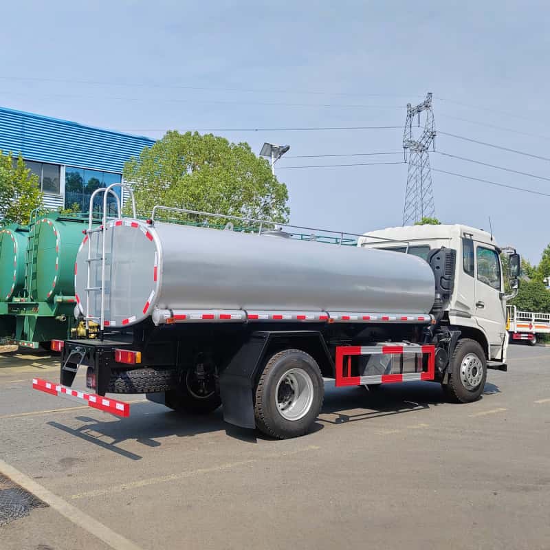 Dongfeng 4x2 12000L Water Supply Truck