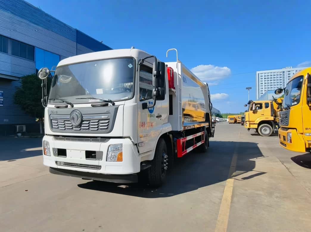 ISUZU 28m Telescopic Boom Aerial Work Platform ISUZU 28m Telescopic Boom Aerial Work Platform
