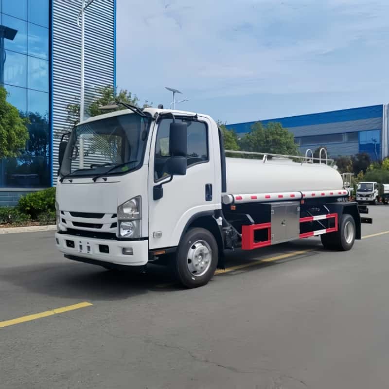Водовоз ISUZU 4x2 5000 л