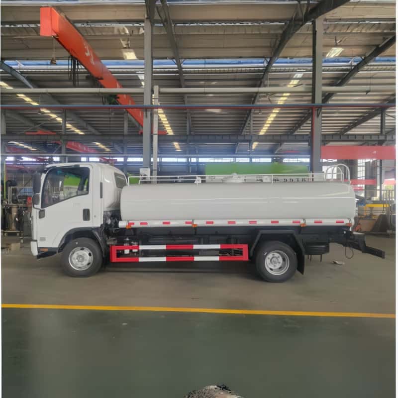 ISUZU 4x2 8000L (8m³) Water Supply Truck