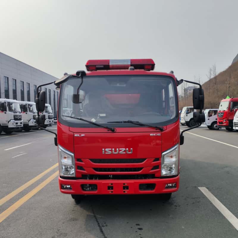 Isuzu fire truck water tender fire truck
