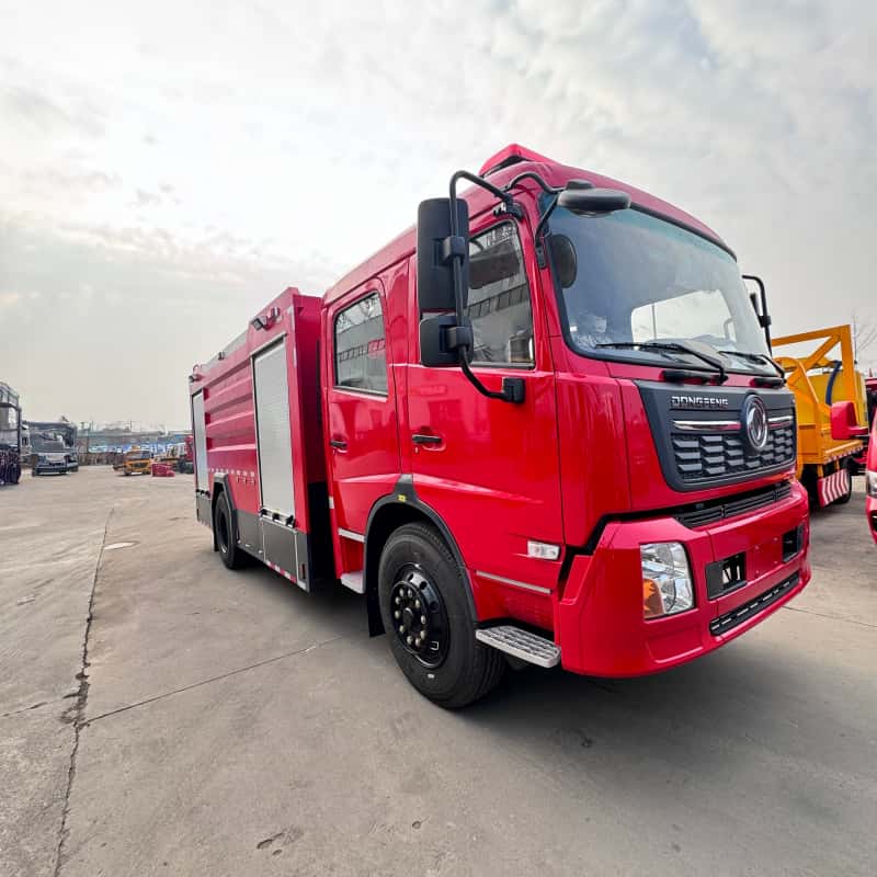 Пожарная машина с водонапорной цистерной Dongfeng объемом 12000 л