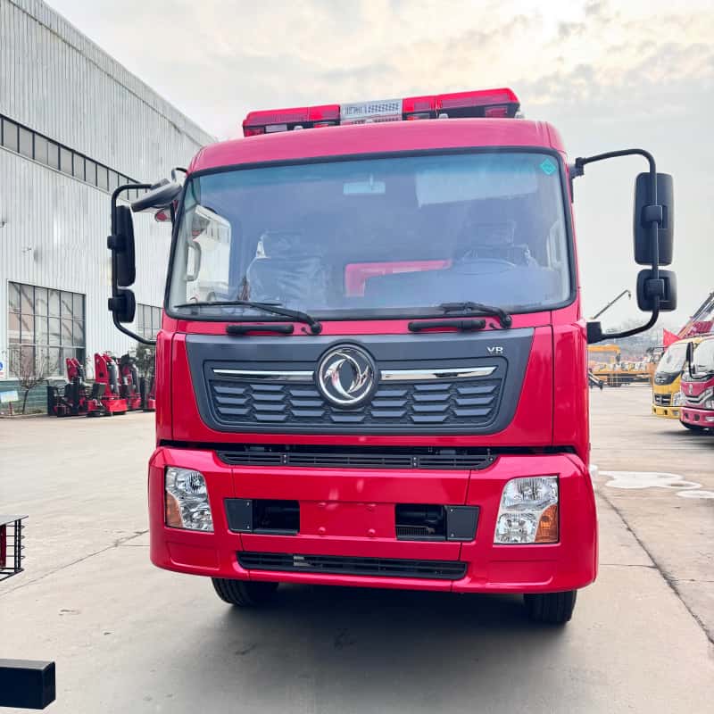 Пожарная машина с водонапорной цистерной Dongfeng объемом 12000 л
