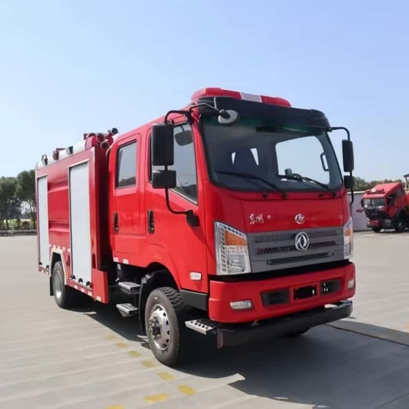 Dongfeng 4x4 forest fire truck, water tank fire truck