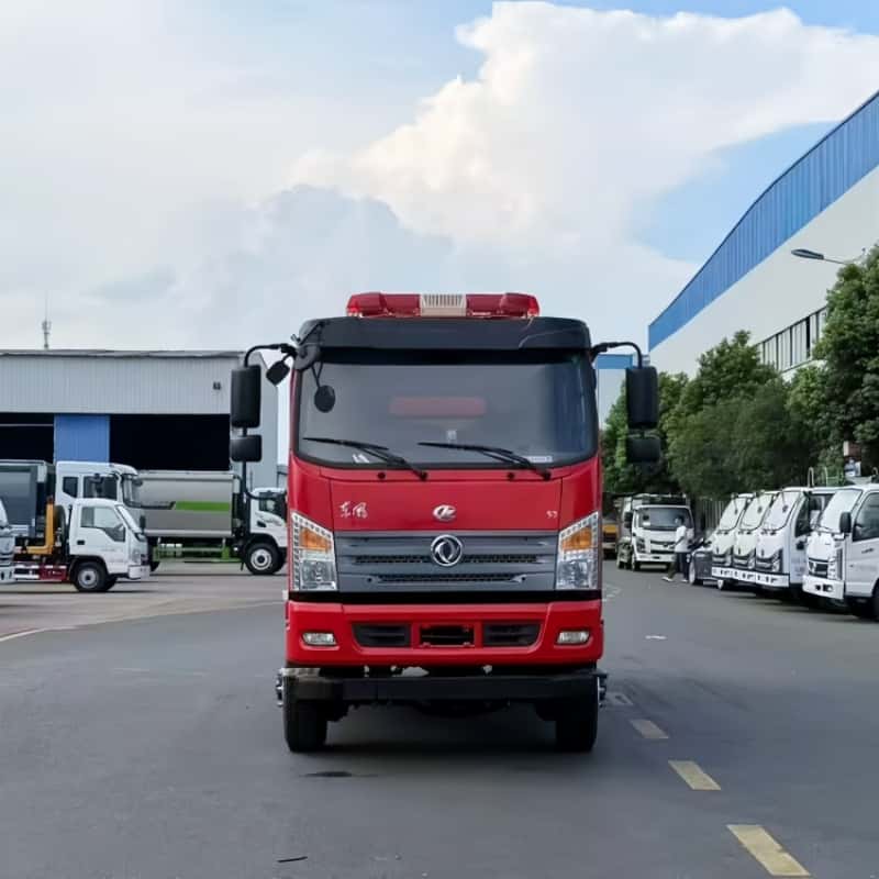 Dongfeng 4x4 forest fire truck, water tank fire truck