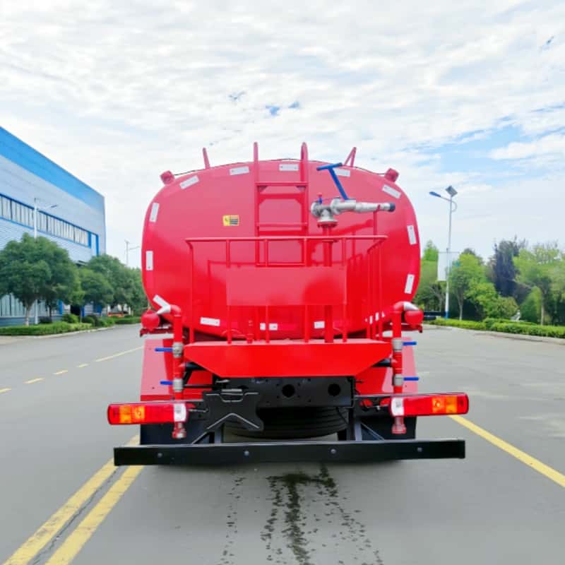Поливочная машина Foton 15000L