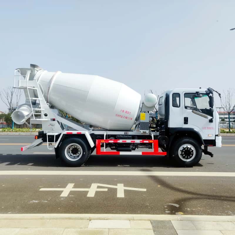 Dongfeng 4x2 4 Cubic Meter Concrete Mixer Truck