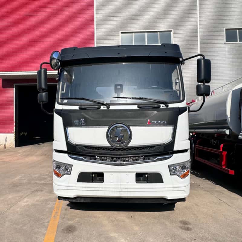 Shacman L5000 sprinkler truck
