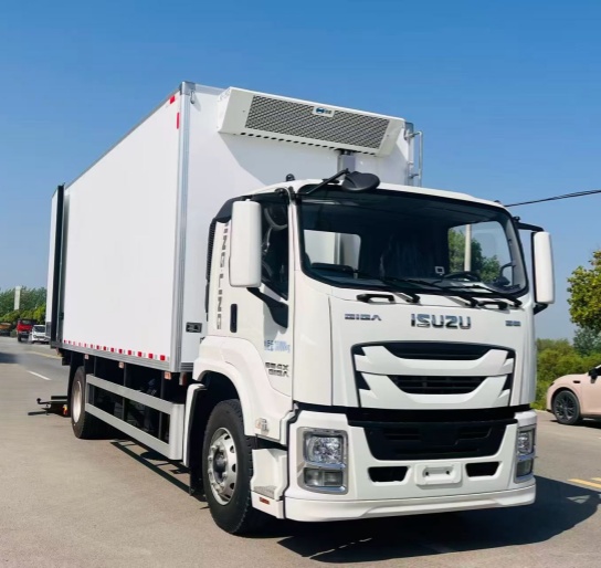 Как выбрать подходящий рефрижераторный грузовик Isuzu для вашего бизнеса