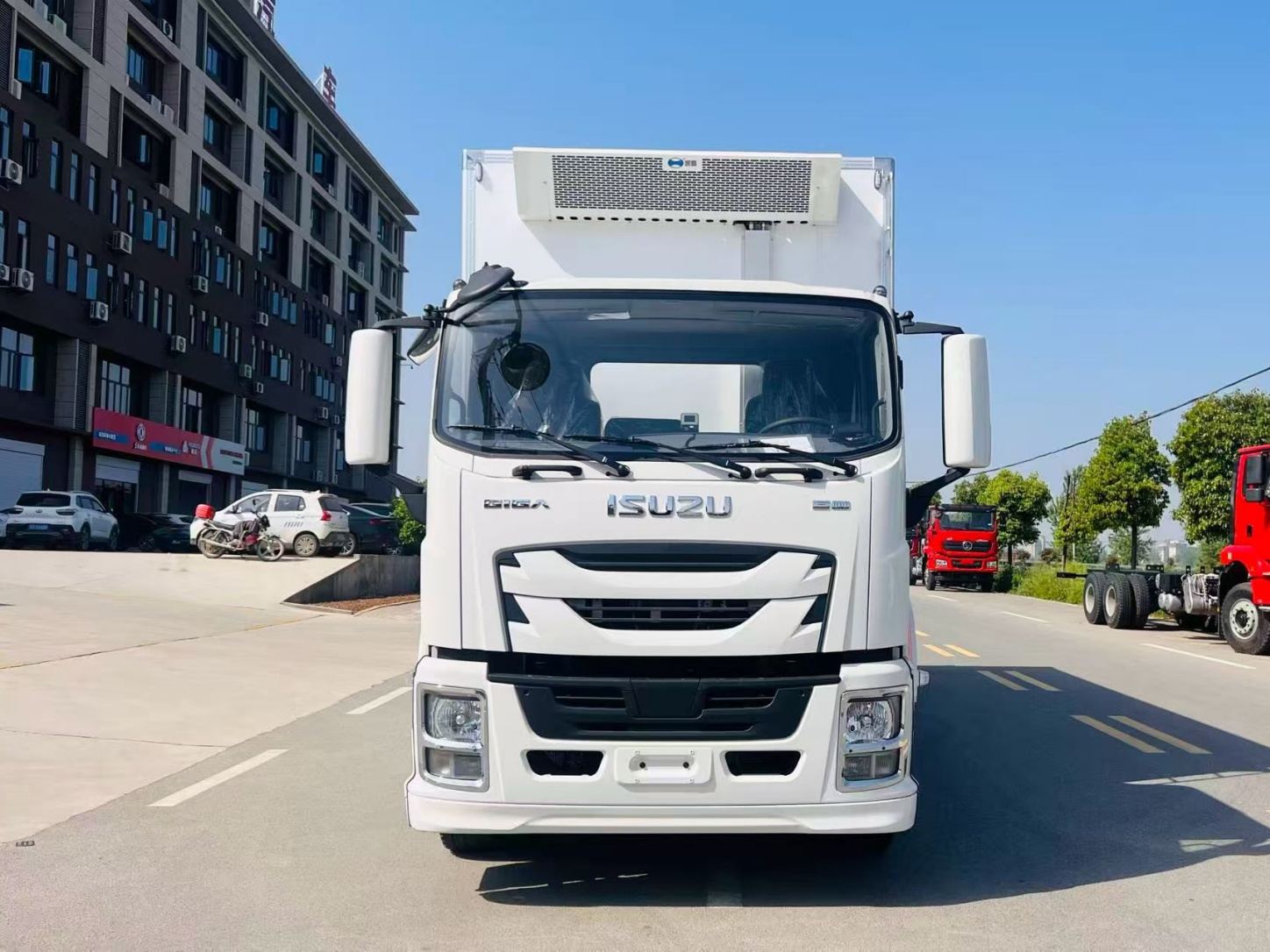 Isuzu Refrigerated Truck Isuzu Refrigerated Truck