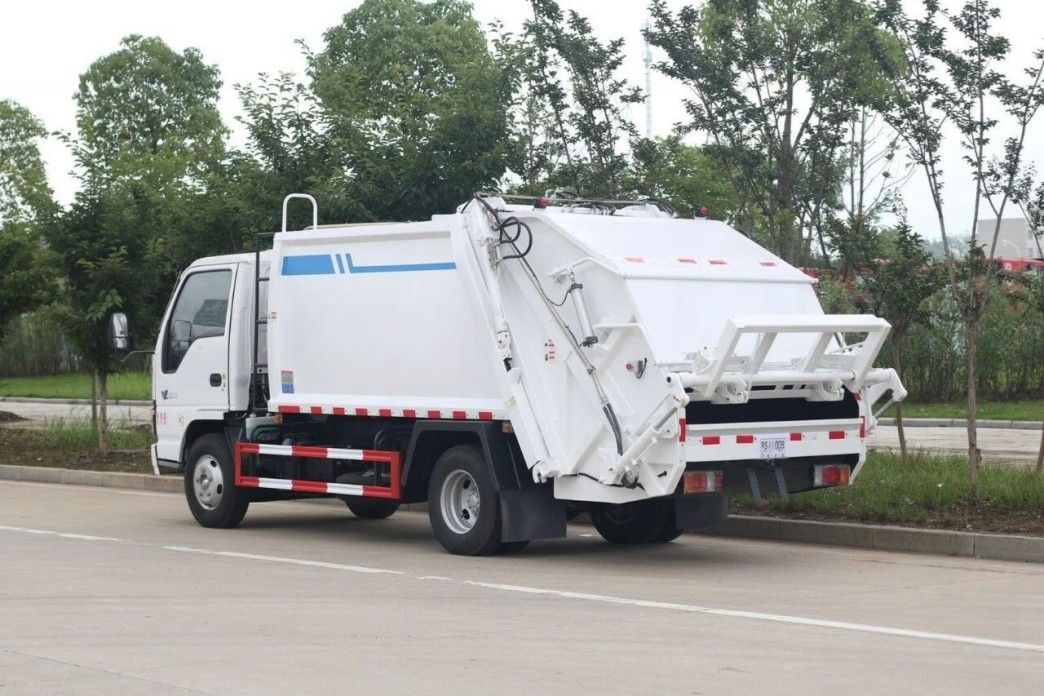 ISUZU Municipal Garbage Truck ISUZU Trash Compactor Truck
