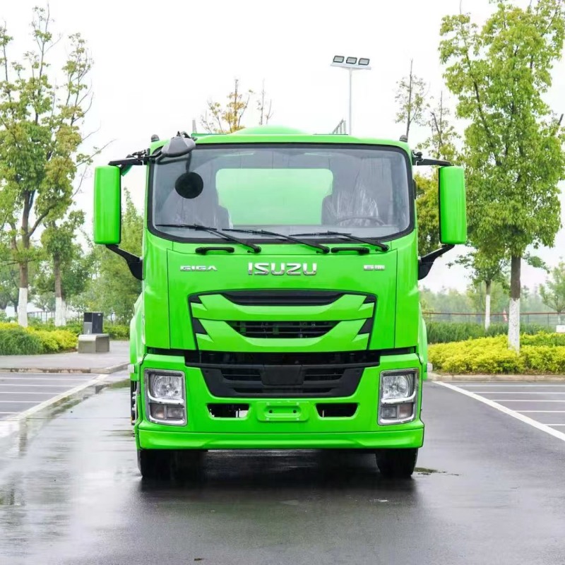Isuzu 10,000L Vacuum Sewage Suction