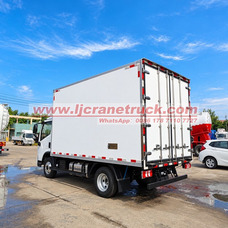 Рефрижераторный грузовик SHACMAN G300 4×2 грузоподъемностью 5 тонн